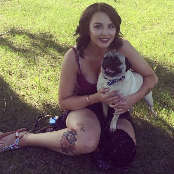 Meet your Posher, Taylor - Picture 1 of 1